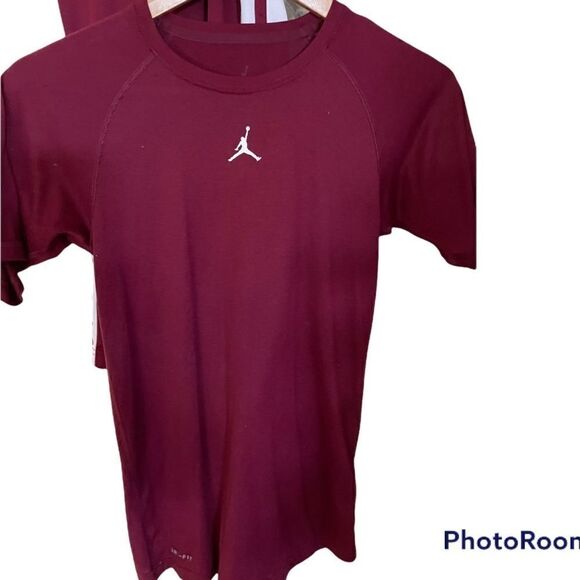 Bundle of 2 Nike Sport Tops in Red/Burgundy. size XS or Youth Large - Picture 2 of 5